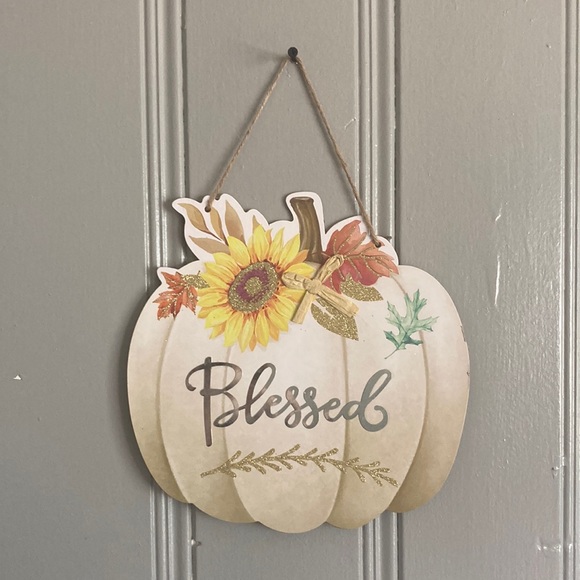 NWT Cream Glittered Pumpkin w/ Galvanized BLESSED Fall Harvest Decoration 🌻🍂🍁 - Picture 3 of 9